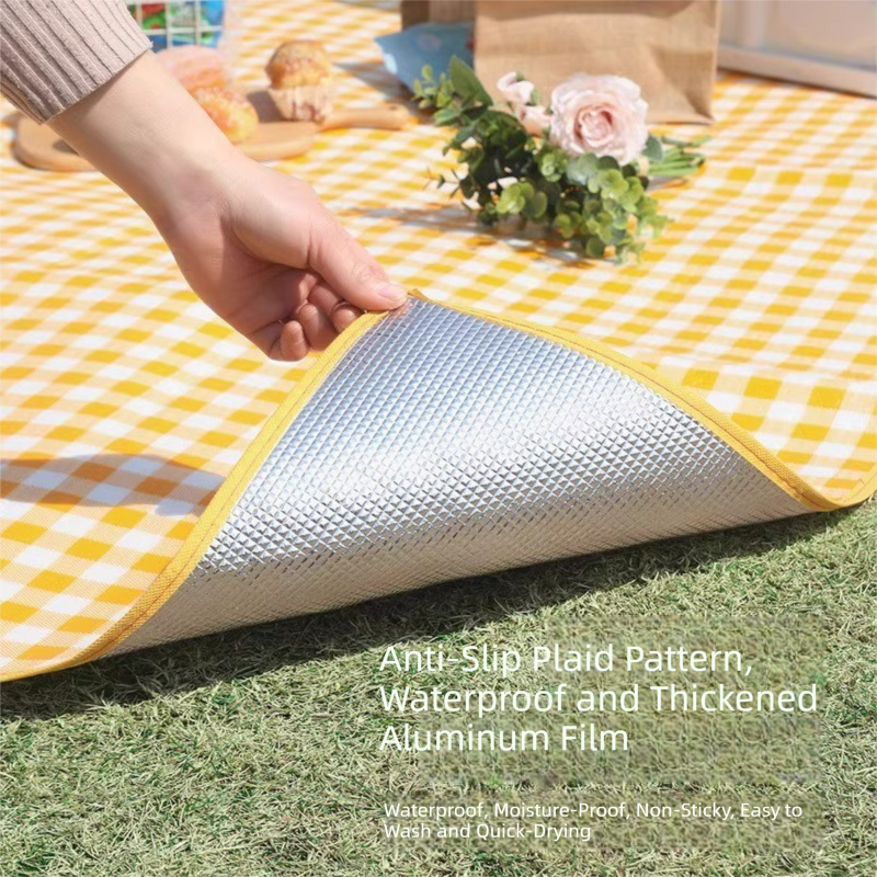 Yellow Lightweight Thickened Picnic Mat
